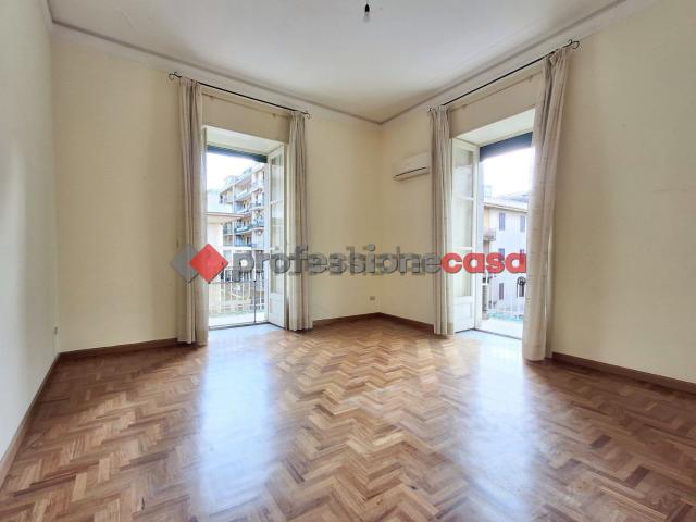 Appartamento in vendita di 260 m² in Via Pasubio, 45