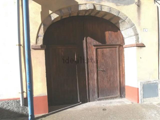 Appartamento in vendita di 260 m² in Viale Emanuele Pili