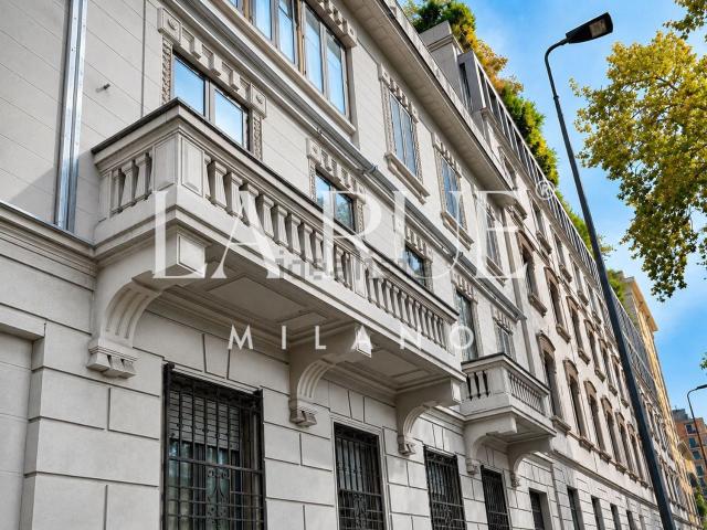 Appartamento in vendita di 260 m² in Viale Isonzo, 16