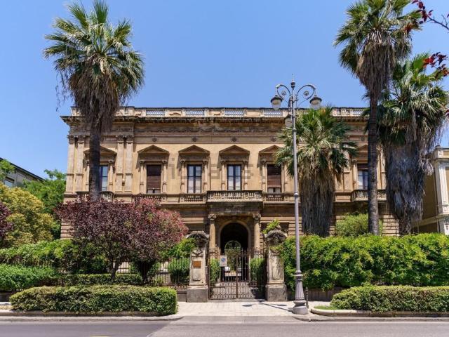 Appartamento in vendita di 260 m² in Viale Regina Margherita, 20