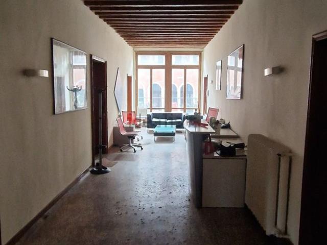 Appartamento in vendita di 260 m² in Calle dei Botteri