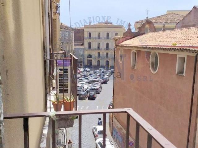 Appartamento in vendita di 260 m² in Piazza Manganelli