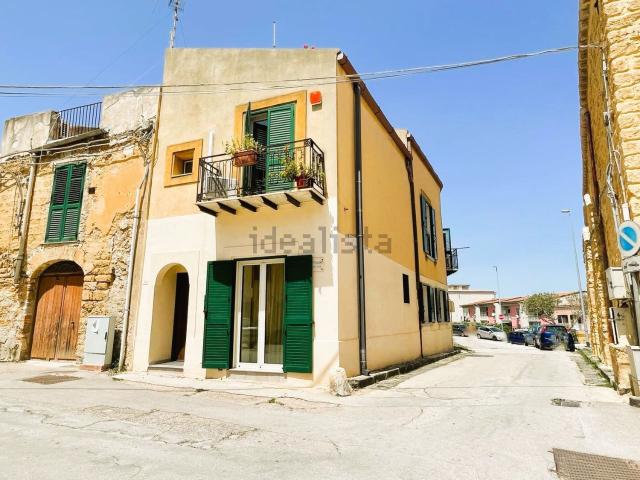 Appartamento in vendita di 260 m² in Salita Madonna degli Angeli, 30