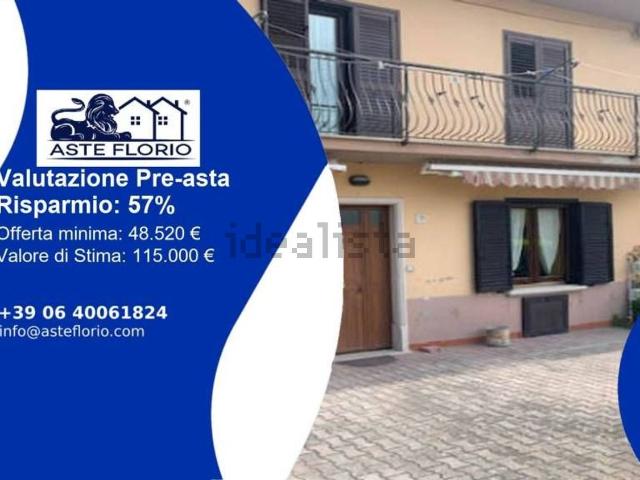 Appartamento in vendita di 261 m² in Via Santi Giovanni e Paolo