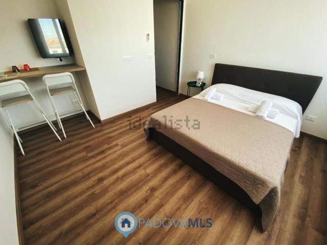 Appartamento in vendita di 262 m² in Via del Risorgimento