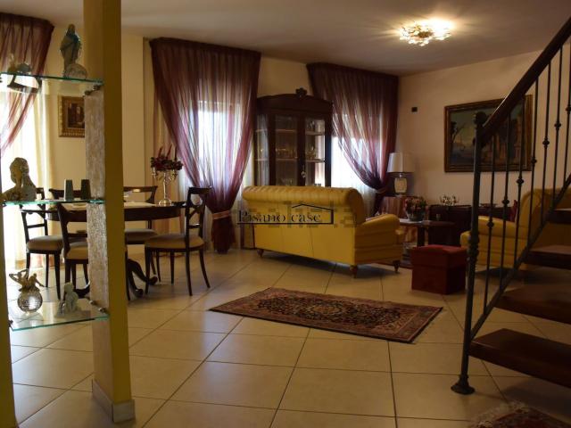 Appartamento in vendita di 262 m² in Contrada Frasso