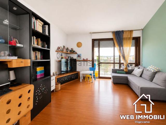 Appartamento in vendita di 263 m² in Via G. Rossini, 12