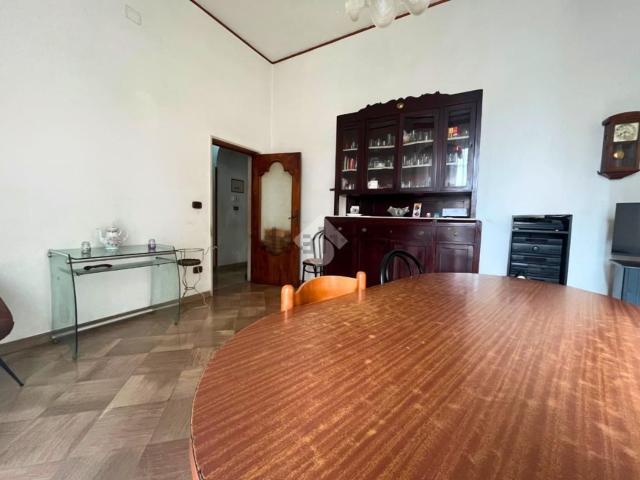 Appartamento in vendita di 263 m² in Via Ognissanti, 102