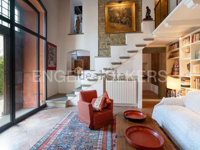 Appartamento in vendita di 263 m² in Via Quintole per le Rose