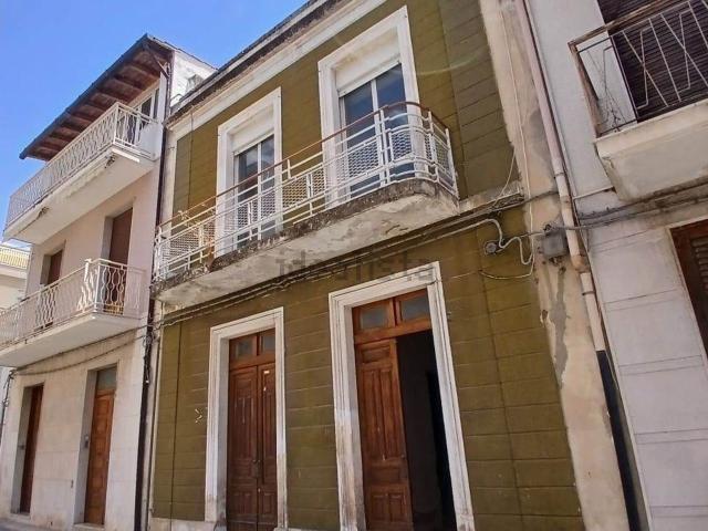 Appartamento in vendita di 264 m² in Via Palestro