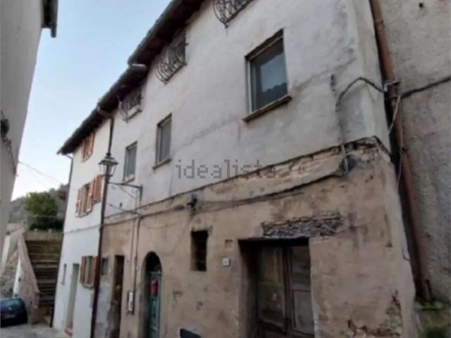 Appartamento in vendita di 265 m² in Via Battistelli, 68