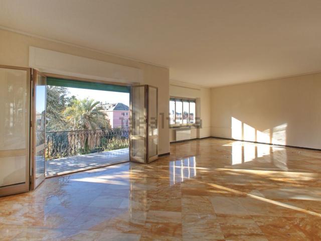 Appartamento in vendita di 265 m² in Via Somalia, 8