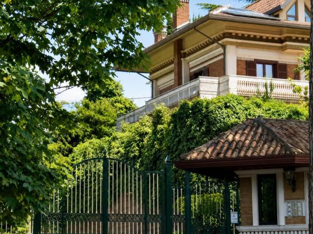 Appartamento in vendita di 265 m² in Contrada Archi