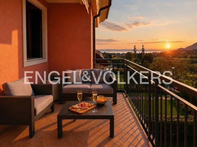 Appartamento in vendita di 267 m² in Piazza Luciano Beretta