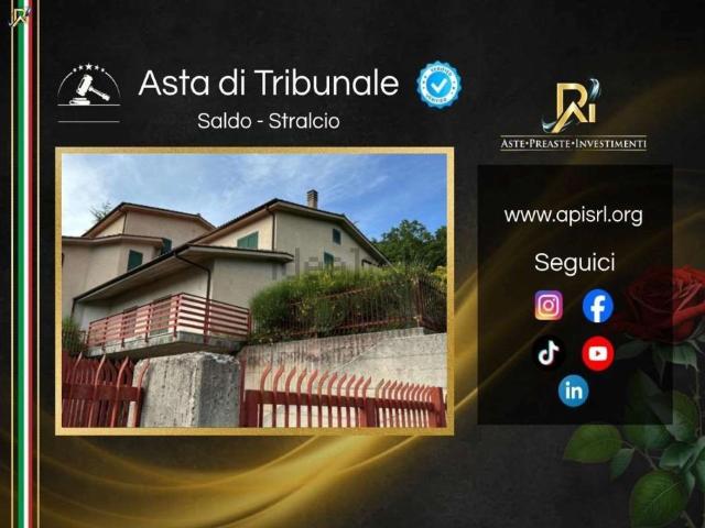 Appartamento in vendita di 268 m² in Via Pantano