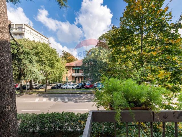 Appartamento in vendita di 269 m² in Viale Timavo, 57