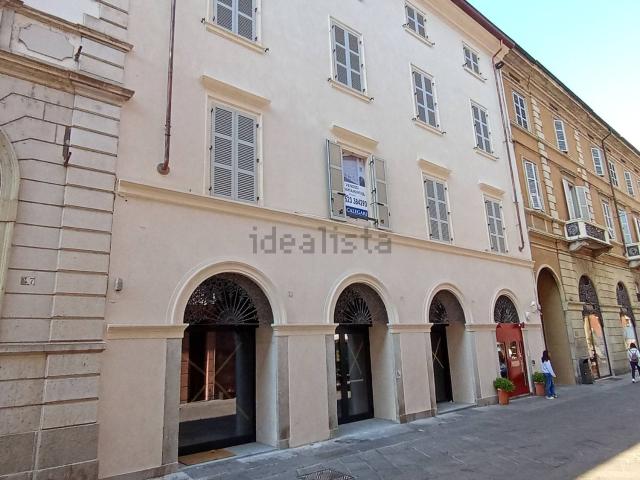 Appartamento in vendita di 269 m² in Corso Vittorio Emanuele II, 49