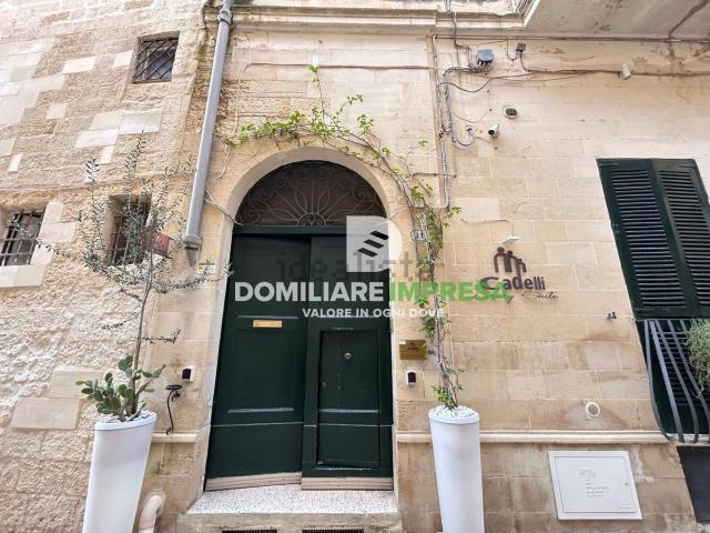 Appartamento in vendita di 270 m² in Via Corte dei Guarini, 11