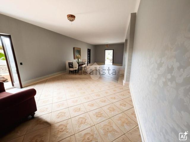 Appartamento in vendita di 270 m² in Via Campotonico, 62