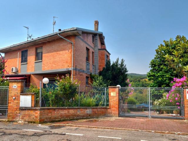 Appartamento in vendita di 270 m² in Via Cassano, 26