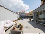 Appartamento in vendita di 270 m² in Via Chiaia, 138