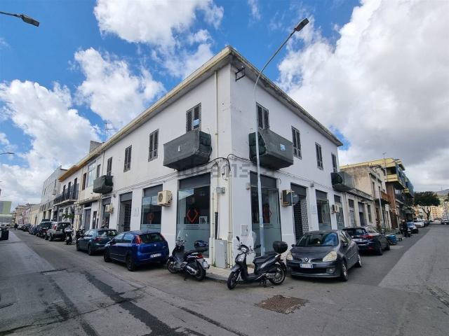 Appartamento in vendita di 270 m² in Via Croce Rossa, 43