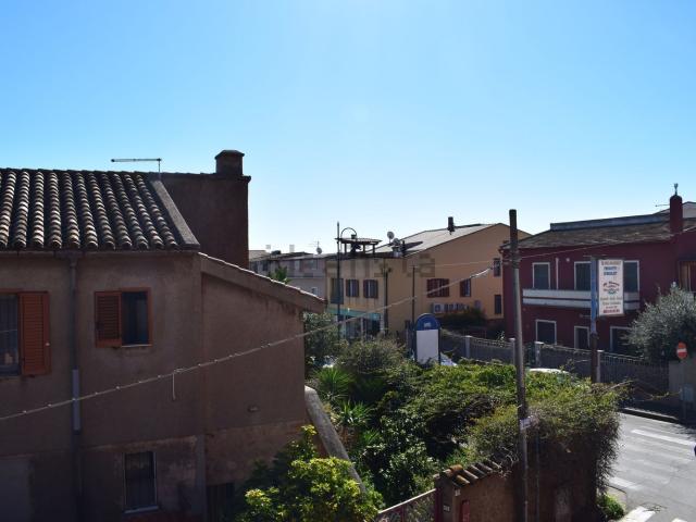 Appartamento in vendita di 270 m² in Via G. Donizetti