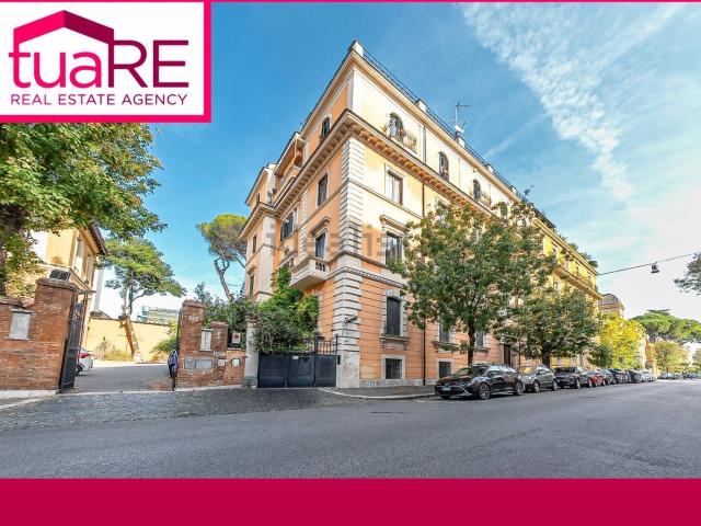 Appartamento in vendita di 270 m² in Via degli Scipioni