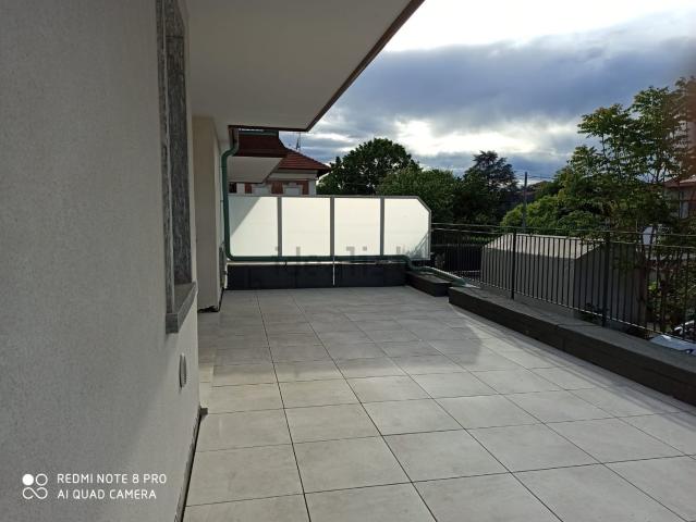 Appartamento in vendita di 270 m² in Via Osoppo