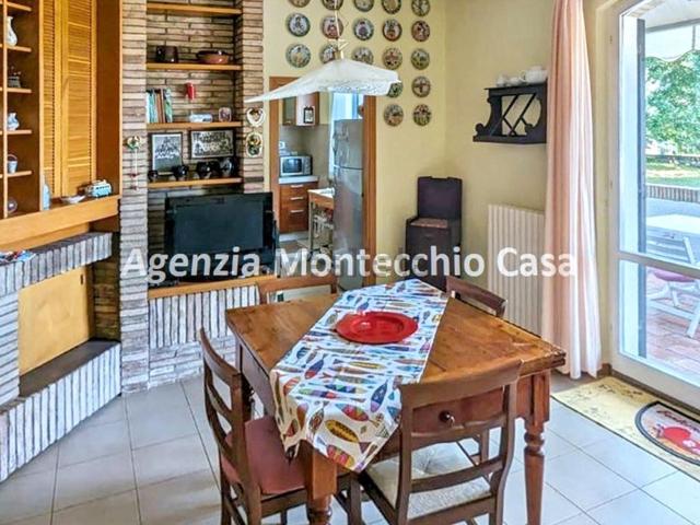 Appartamento in vendita di 270 m² in Via Villagrande