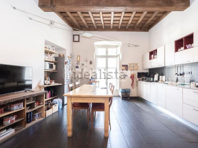 Appartamento in vendita di 270 m² in Piazza della Repubblica
