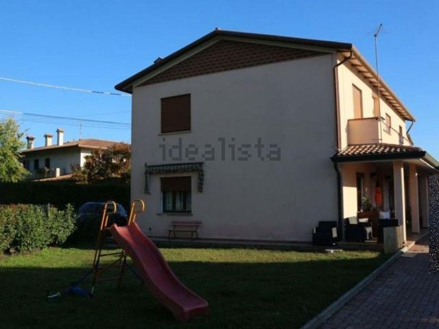 Appartamento in vendita di 272 m² in Via Angelo Giuseppe Roncalli, 18