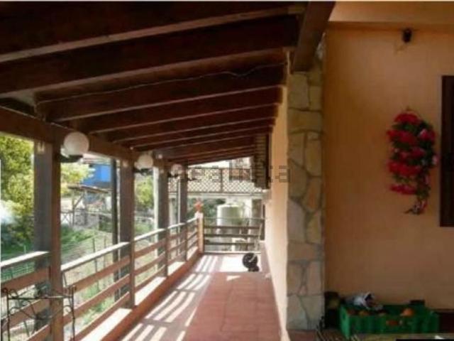 Appartamento in vendita di 273 m² in Via Annunziata
