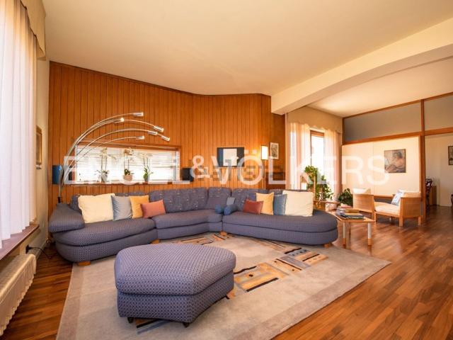 Appartamento in vendita di 273 m² in Via Sant&apos Imerio, 15