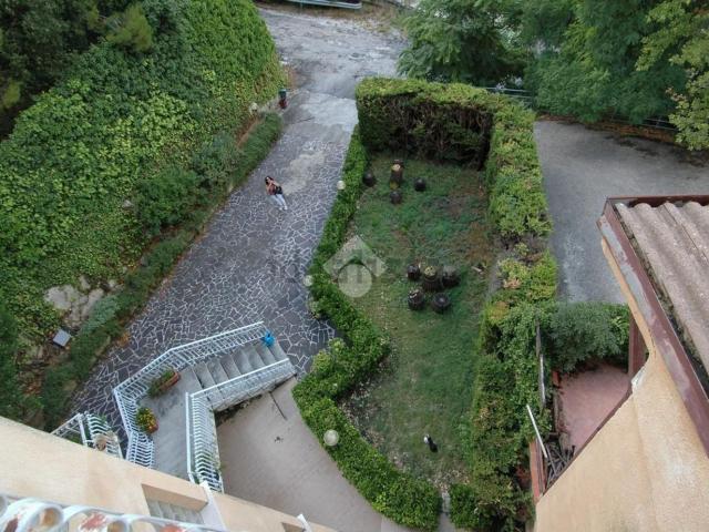 Appartamento in vendita di 274 m² in Via Indro Montanelli, 18