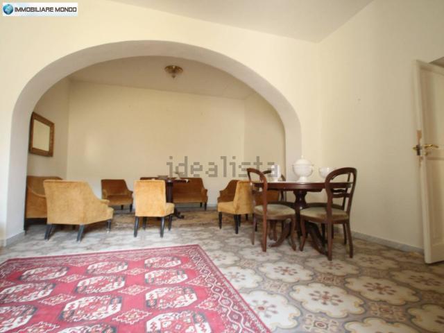 Appartamento in vendita di 274 m² in Via Olmo