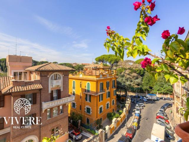 Appartamento in vendita di 274 m² in Via Savoia