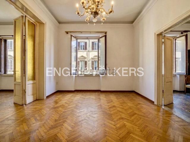 Appartamento in vendita di 275 m² in Via Cristoforo Landino