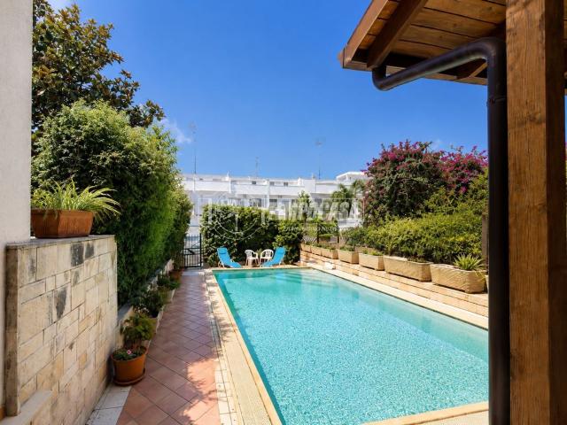 Appartamento in vendita di 275 m² in Via Fleming Alessandro, 24