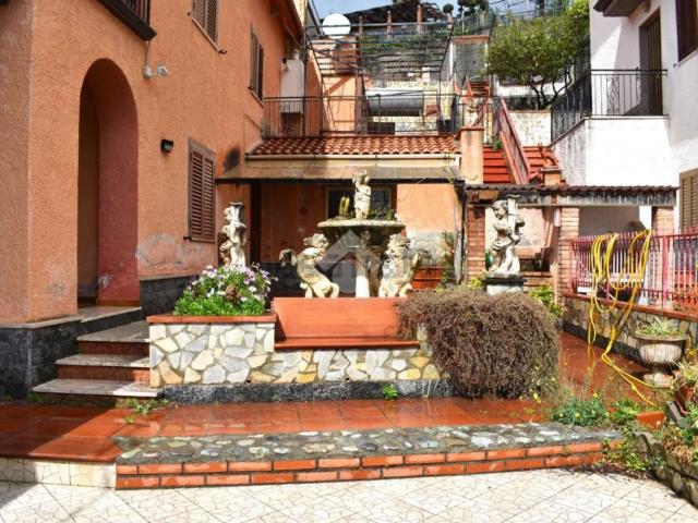 Appartamento in vendita di 277 m² in Contrada Moschera