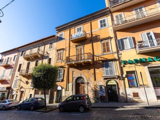 Appartamento in vendita di 278 m² in Corso Trieste