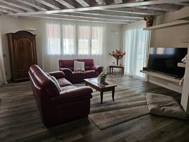 Appartamento in vendita di 280 m²