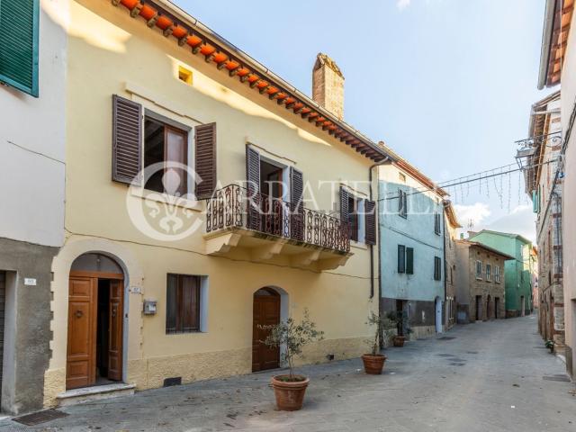 Appartamento in vendita di 280 m² in Via del Cassero