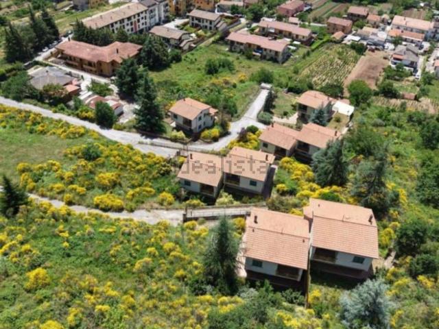 Appartamento in vendita di 280 m² in Via Pantano