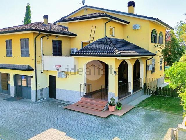 Appartamento in vendita di 280 m² in Via Rigoni, 8
