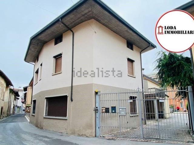 Appartamento in vendita di 280 m² in Via Taglietti, 13