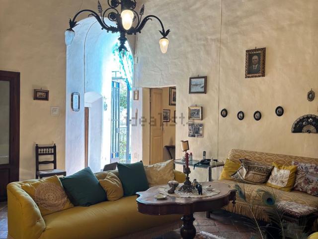 Appartamento in vendita di 280 m² in Corso Cavour