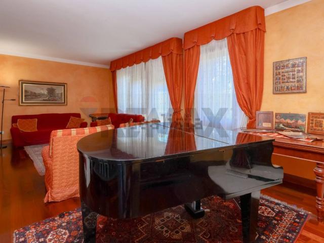 Appartamento in vendita di 281 m²