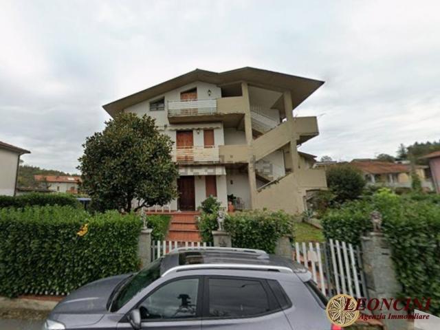 Appartamento in vendita di 281 m² in Via Pisa, 10