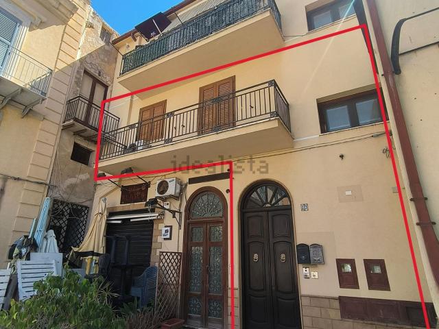 Appartamento in vendita di 281 m² in Piazza Roma, 13